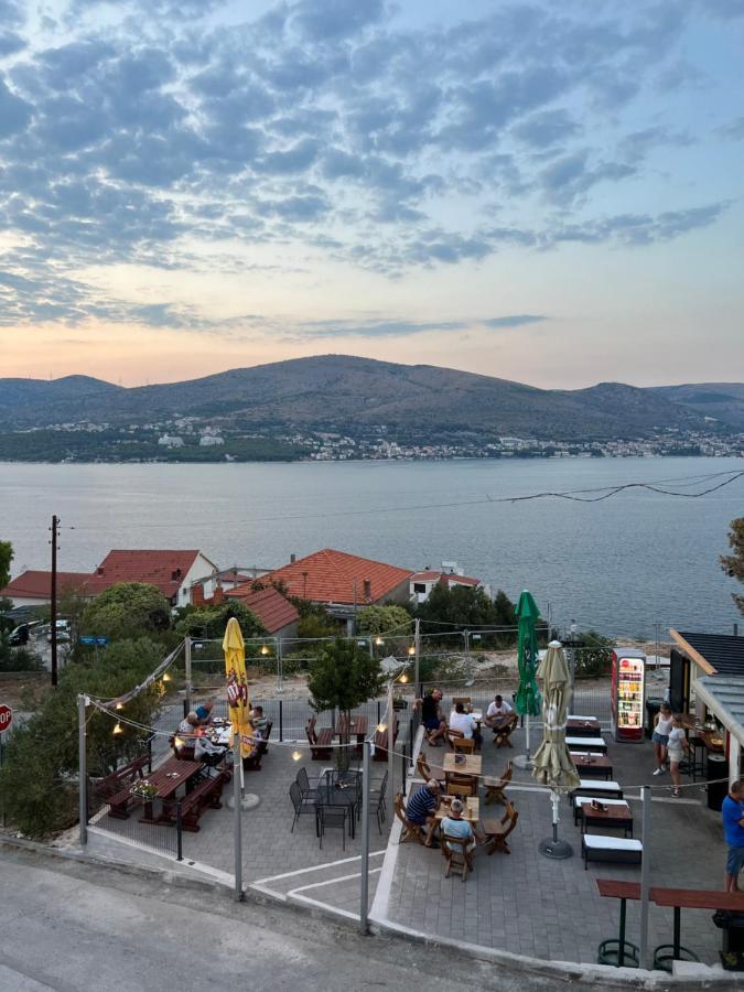 Apartment Vujcic Donji Okrug  Bagian luar foto